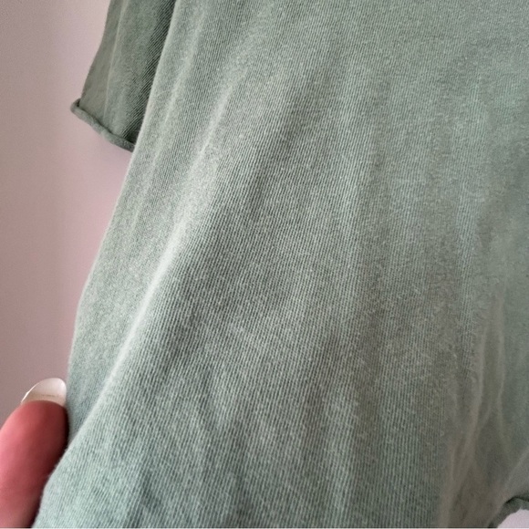 Offline by Aerie Oversized Lightweight Slouchy Green T-Shirt Size XL - Picture 8 of 9